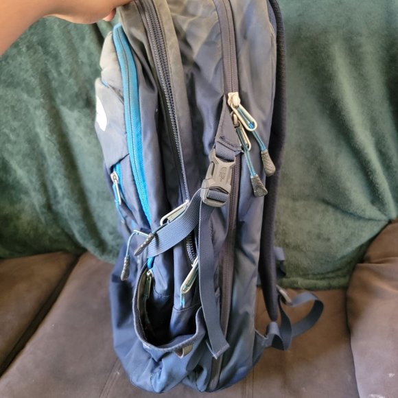 The North Face Backpack Surge Flexvent Dark Blue Hiking Laptop School Camping - Picture 2 of 10